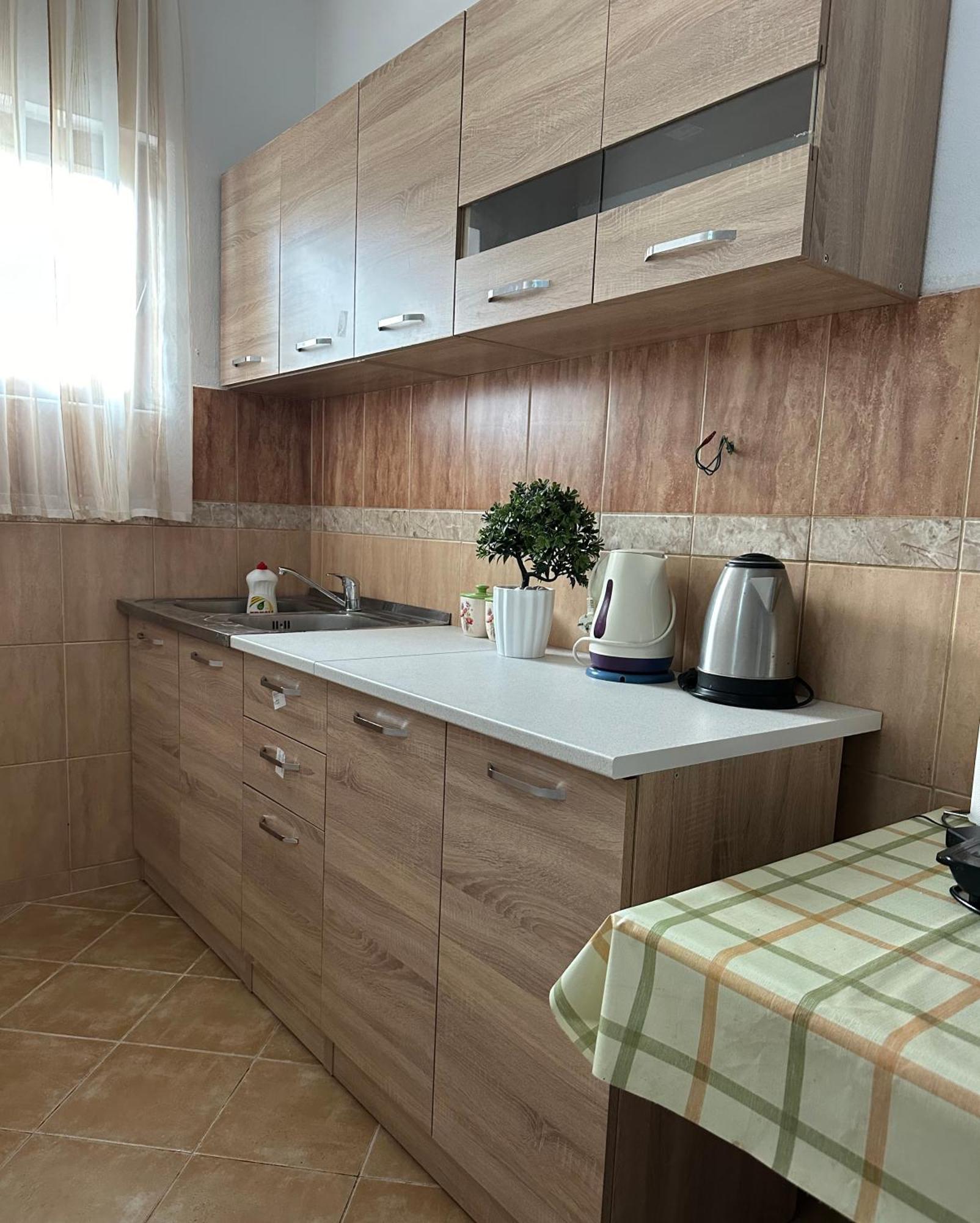 Rooms Ajllin 乌尔齐尼 外观 照片